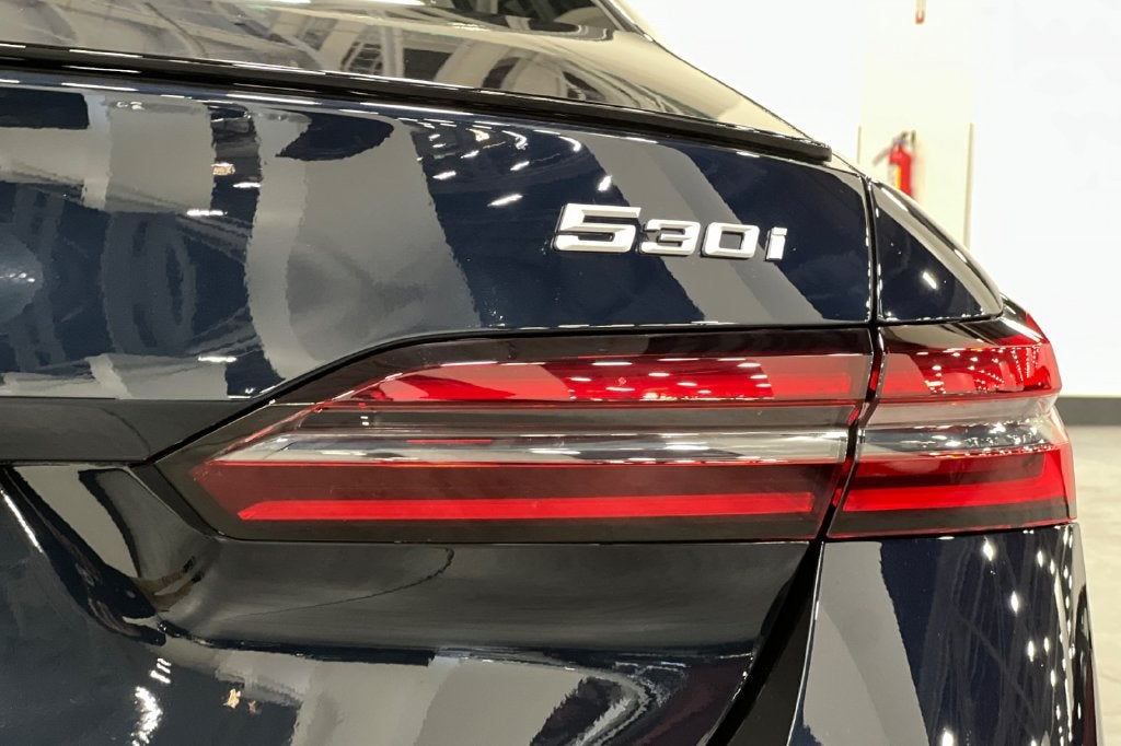 2027 BMW 5 Series 530i