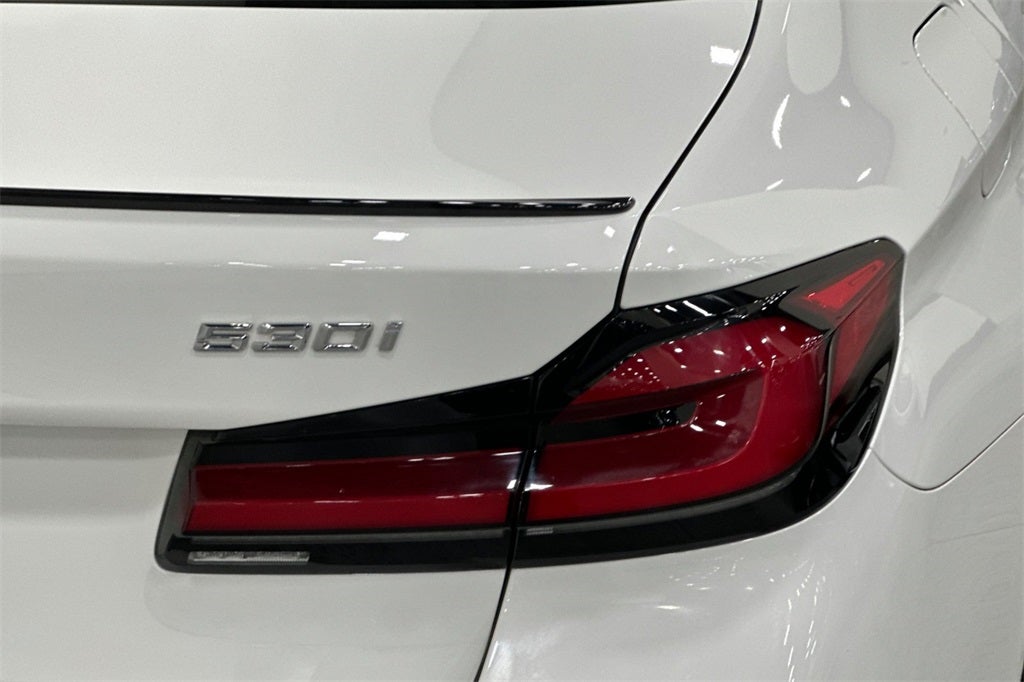 2023 BMW 5 Series 530i