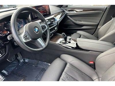 2023 BMW 5 Series 530i