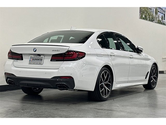 2023 BMW 5 Series 530i