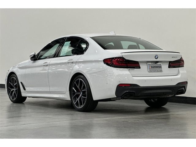 2023 BMW 5 Series 530i