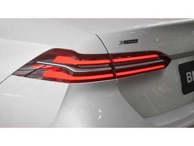 2027 BMW 5 Series 530i xDrive