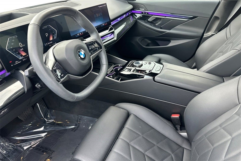 2025 BMW 5 Series 540i xDrive