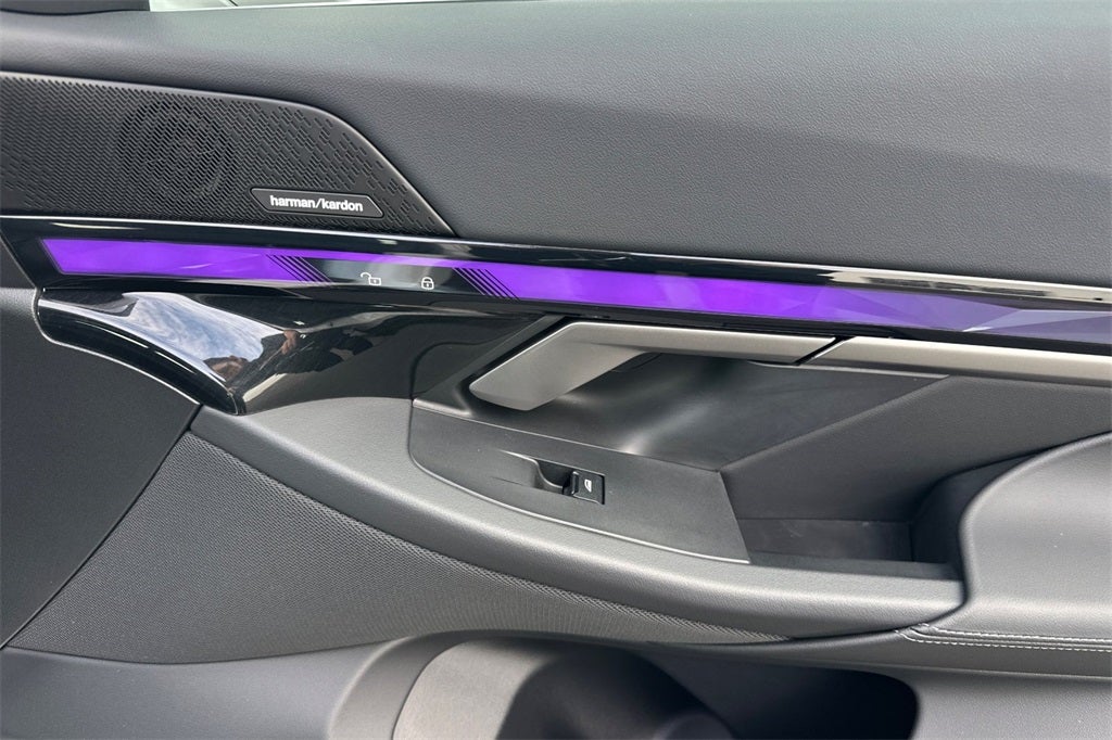 2025 BMW 5 Series 540i xDrive