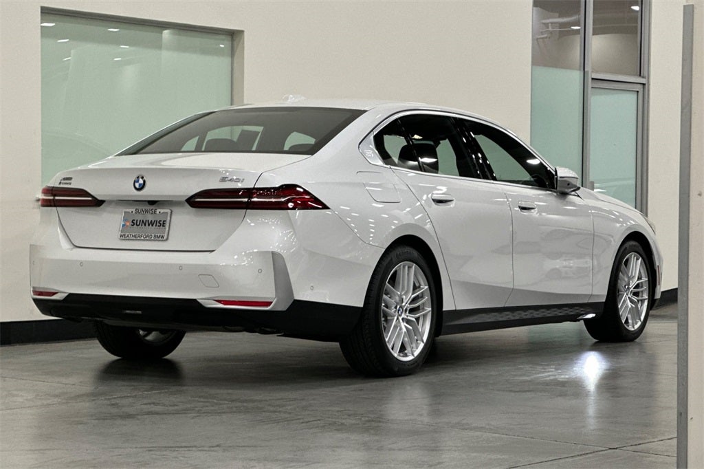2025 BMW 5 Series 540i xDrive