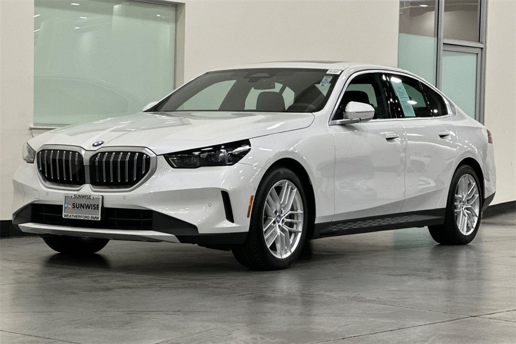 2025 BMW 5 Series 540i xDrive