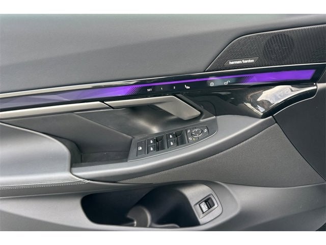 2025 BMW 5 Series 540i xDrive