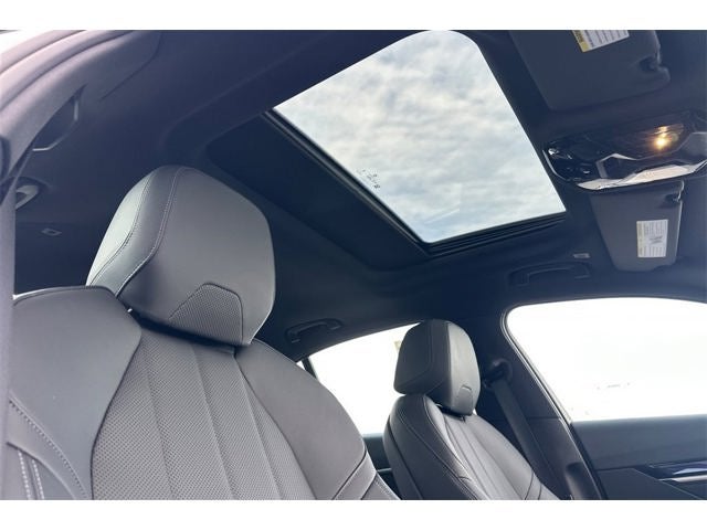 2025 BMW 5 Series 540i xDrive