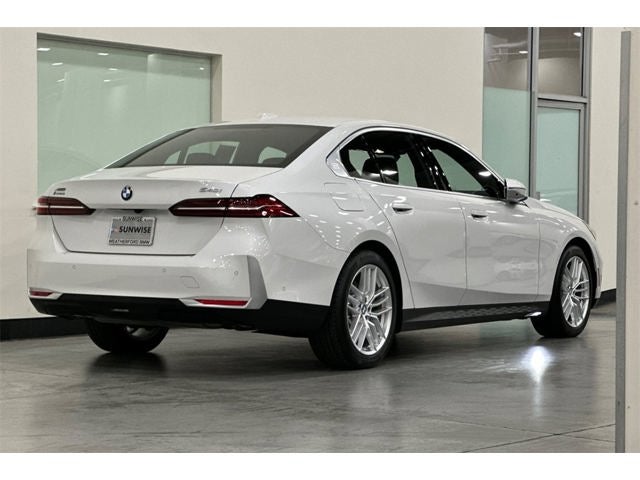 2025 BMW 5 Series 540i xDrive
