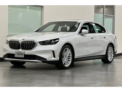 2025 BMW 5 Series 540i xDrive