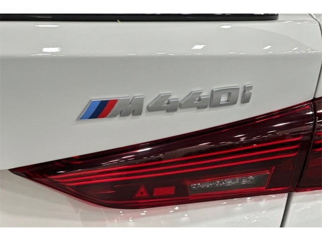 2025 BMW 4 Series M440i