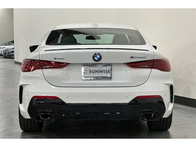 2025 BMW 4 Series M440i