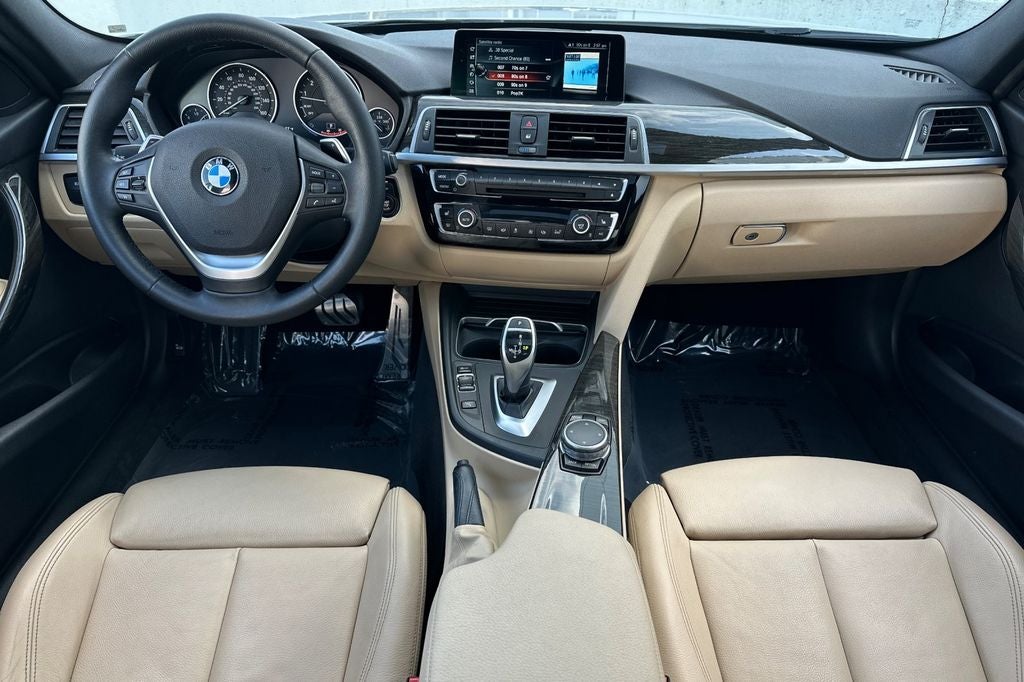 2017 BMW 3 Series 330i