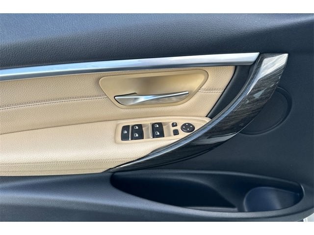 2017 BMW 3 Series 330i