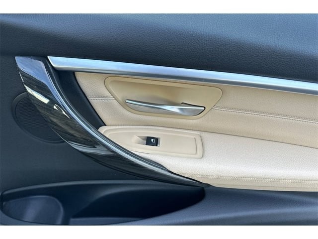 2017 BMW 3 Series 330i