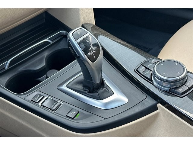 2017 BMW 3 Series 330i