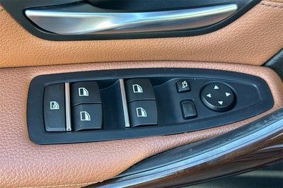 2017 BMW 3 Series 330i