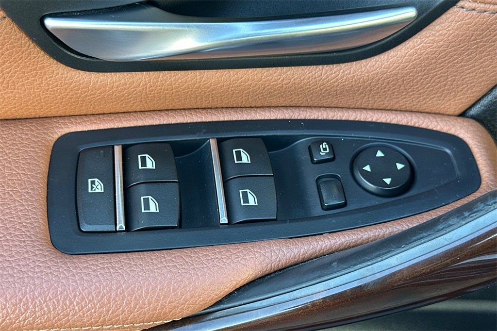 2017 BMW 3 Series 330i