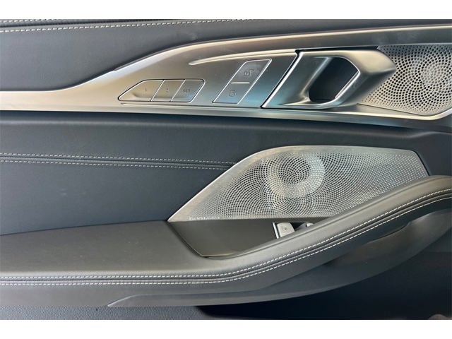 2026 BMW 8 Series M850i xDrive