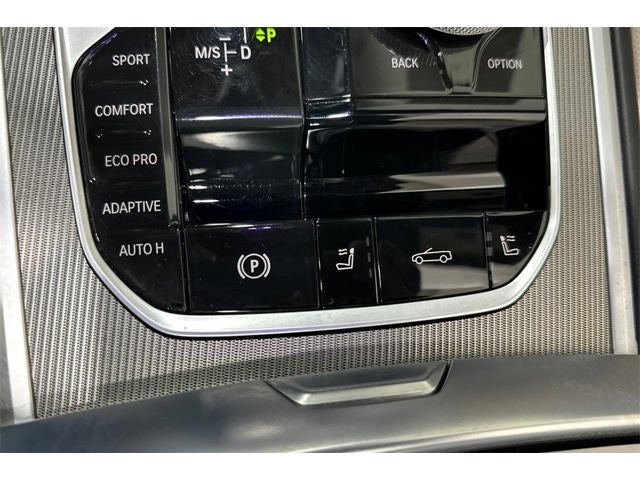 2023 BMW 8 Series 840i