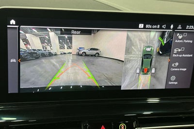 2025 BMW 8 Series 840