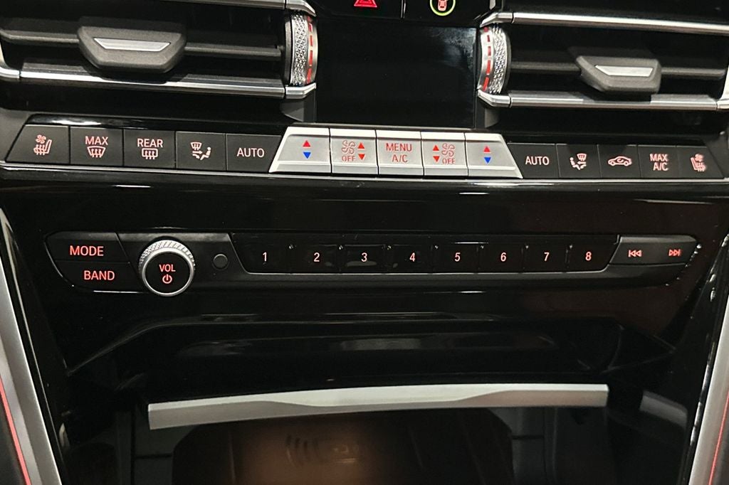 2025 BMW 8 Series 840