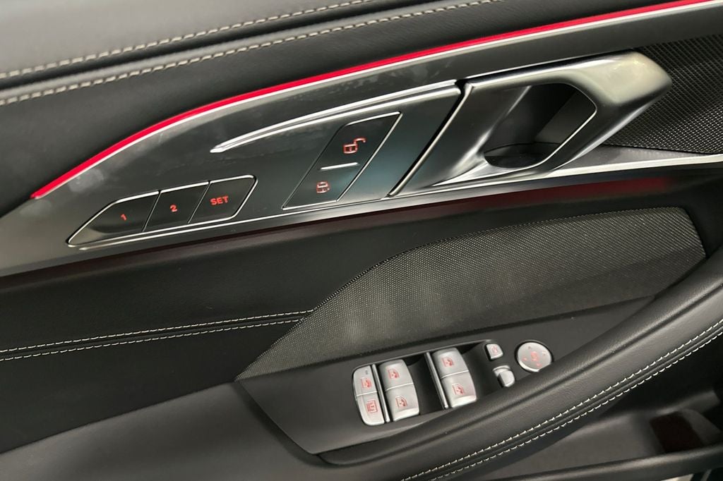 2026 BMW 8 Series 840