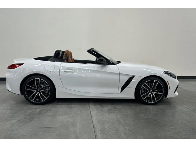 2025 BMW Z4 sDrive30i