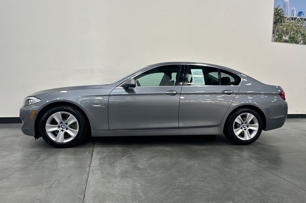 2013 BMW 5 Series 528i