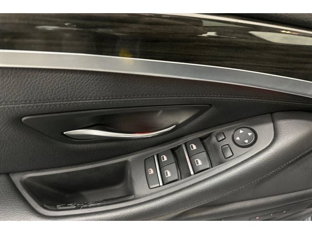 2013 BMW 5 Series 528i