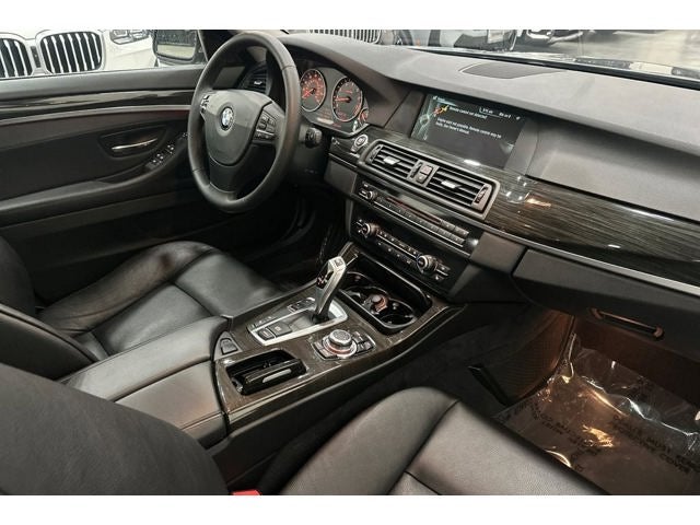 2013 BMW 5 Series 528i