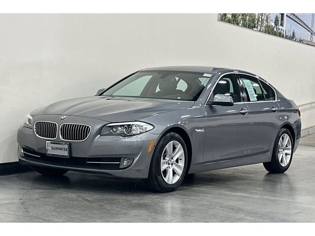 2013 BMW 5 Series 528i