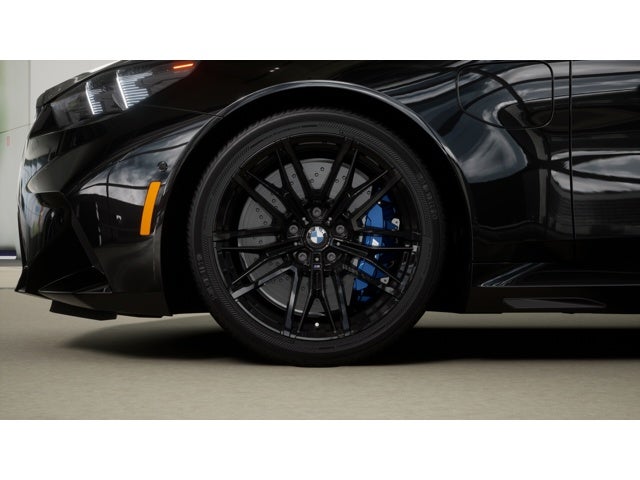 2027 BMW M5 Base
