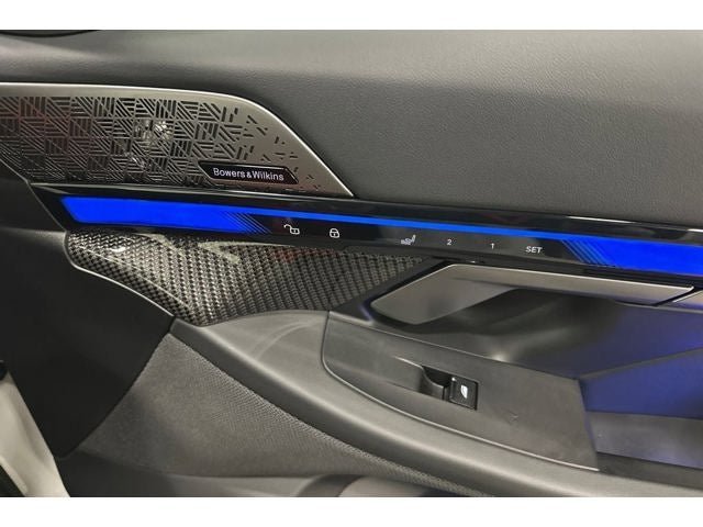 2025 BMW M5 Base