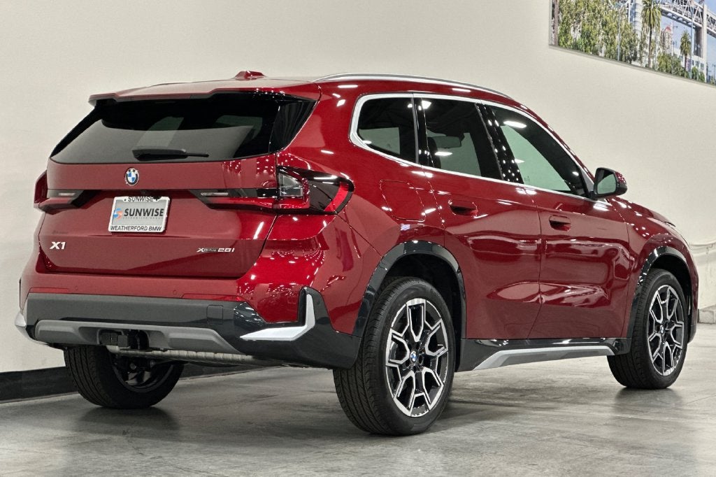 2027 BMW X1 xDrive28i