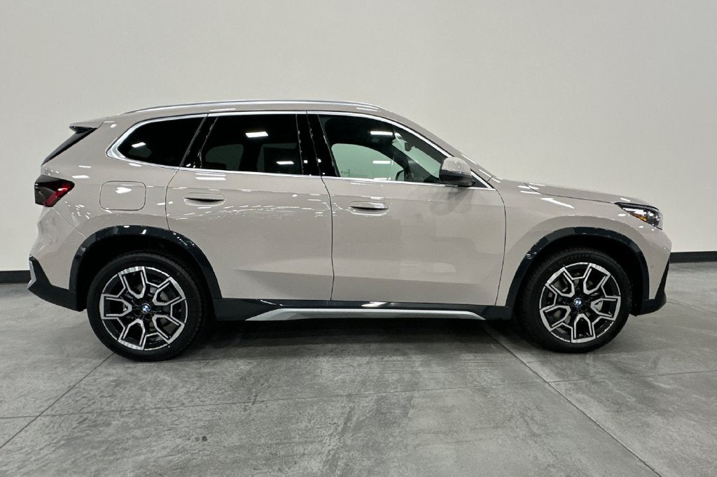 2027 BMW X1 xDrive28i