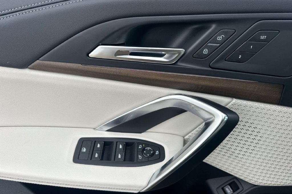 2027 BMW X1 xDrive28i