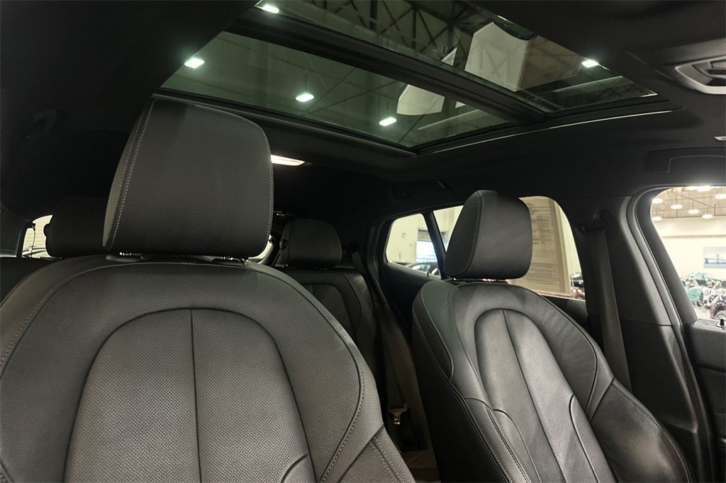 2020 BMW X2 xDrive28i