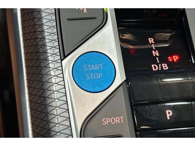 2025 BMW i4 eDrive40