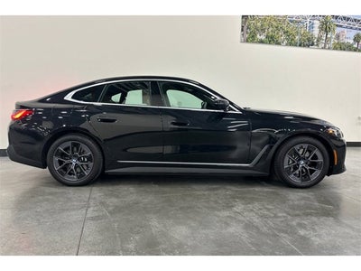 2025 BMW i4 eDrive40