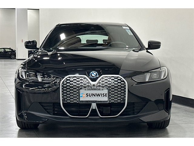 2025 BMW i4 eDrive40