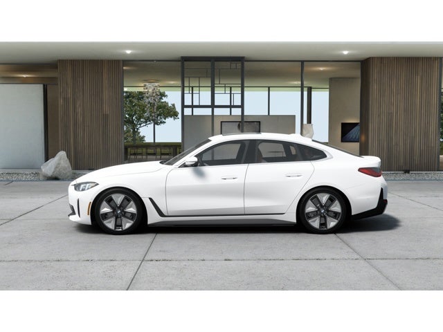 2025 BMW i4 eDrive40