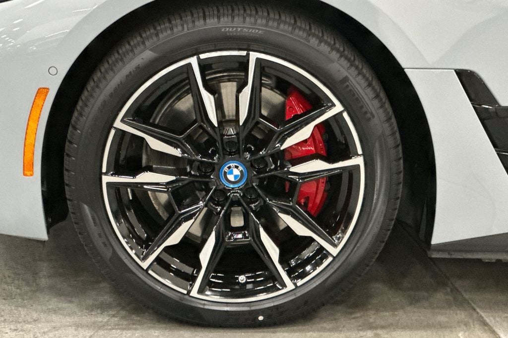 2023 BMW i4 M50