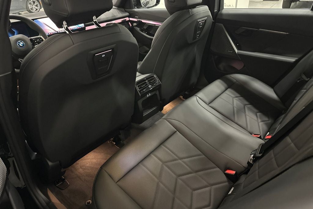 2026 BMW i5 xDrive40