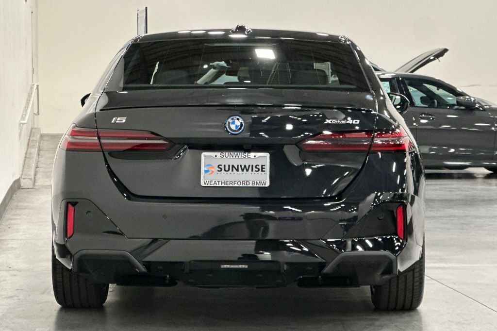 2026 BMW i5 xDrive40