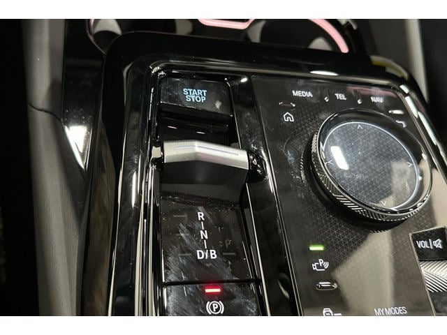 2026 BMW i5 xDrive40