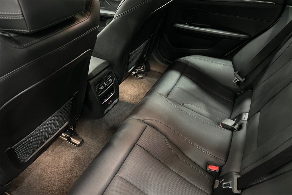 2023 BMW i4 eDrive35