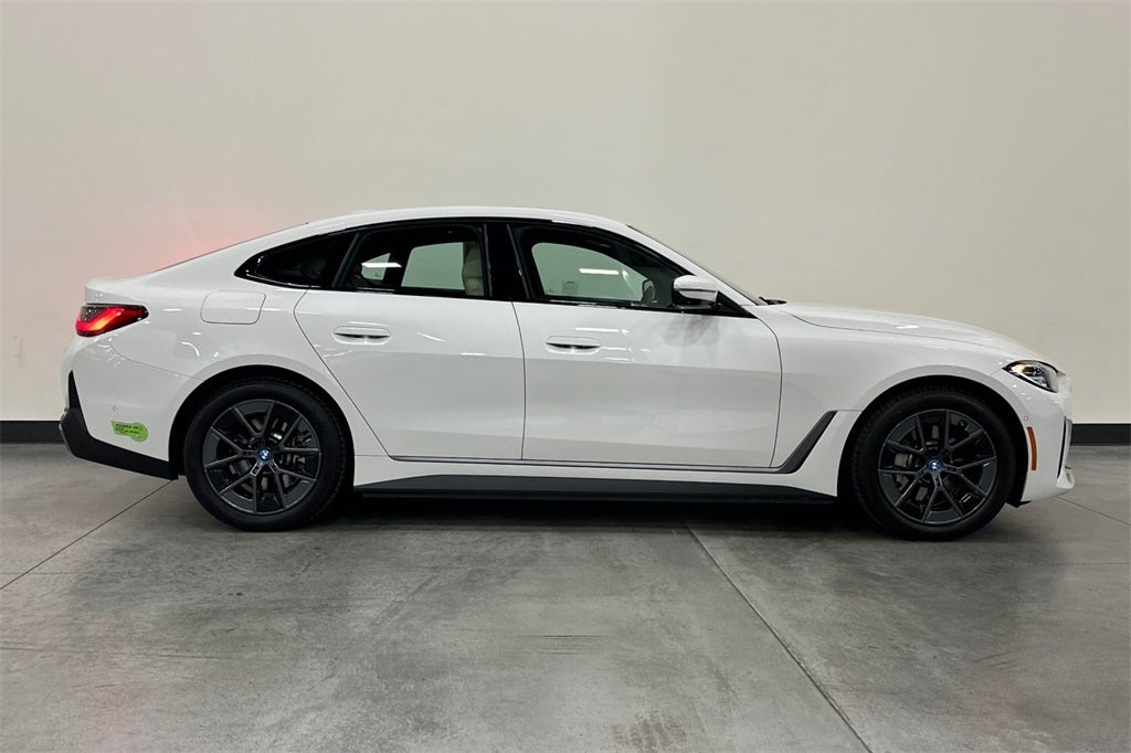 2023 BMW i4 eDrive35