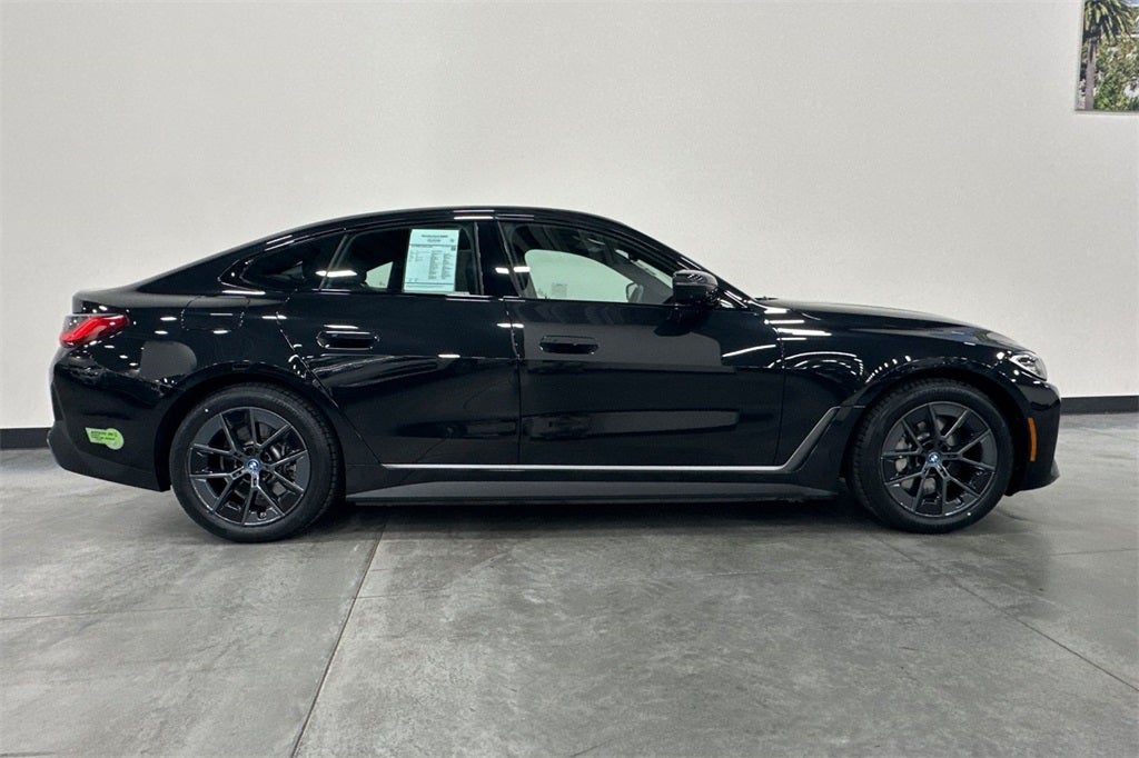 2023 BMW i4 eDrive35