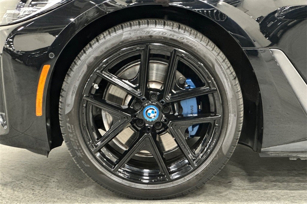 2023 BMW i4 eDrive35